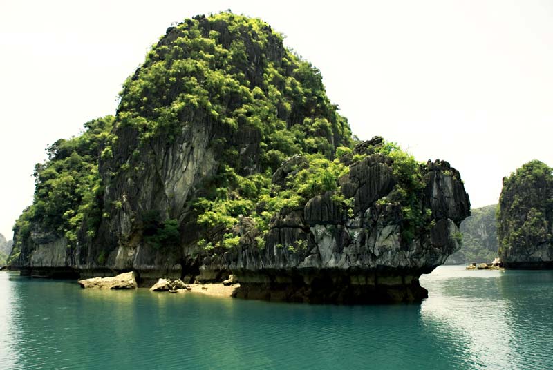 peace-piece-tom-abraham-halong bay IV | Vịnh Hạ Long IV