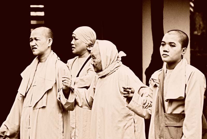 peace-piece-tom-abraham-buddhists  |  tín đồ Phật giáo