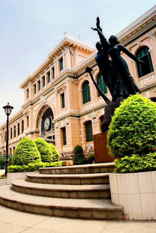 peace-piece-tom-abraham-main post office saigon | bưu điện trung tâm Sài Gòn